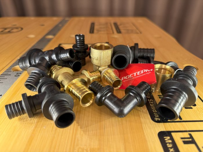 За чем будущее: за пластиковыми аксиальными фитингами или за латунными Российский рынок инженерной сантехники